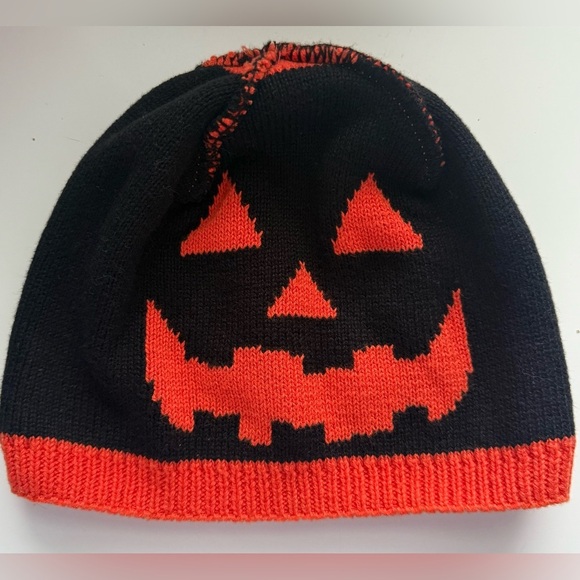 Kids Knitted Pumpkin Hat - Picture 6 of 8